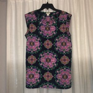 Loft patterned top